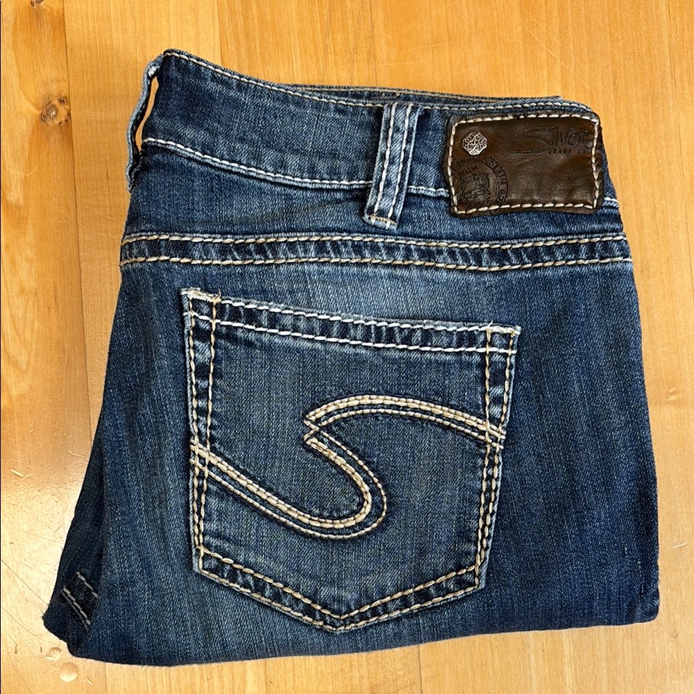 SILVER JEANS | Suki Slim